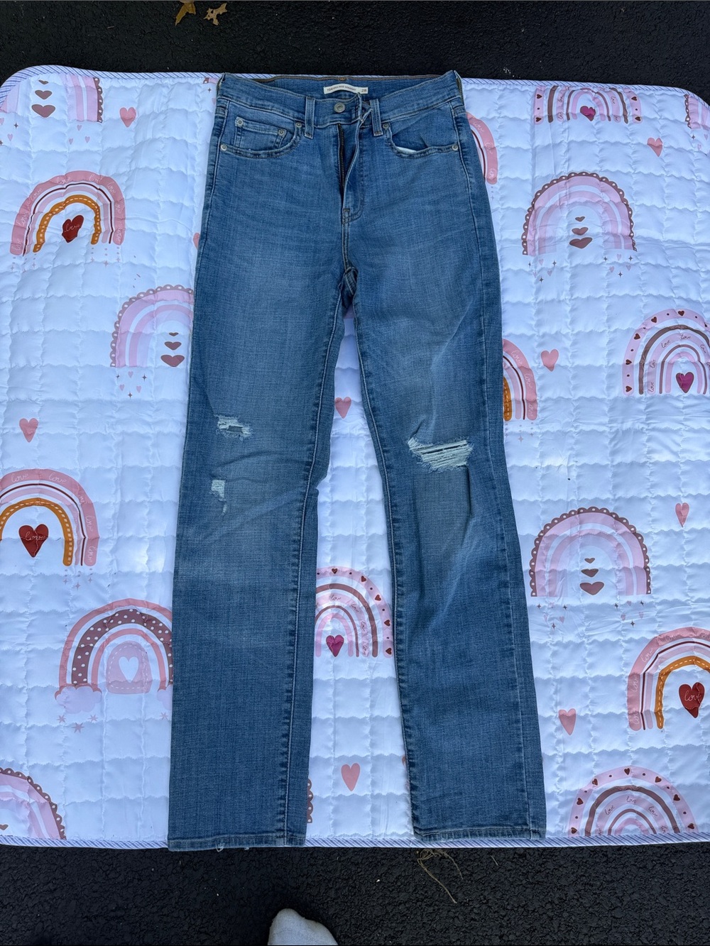 Levi's Women's Straight-Leg Blue Distressed Jeans